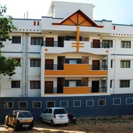 The Tavern Bangalore Bagian luar foto